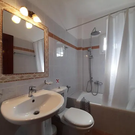 Sunyard Apartments & Studios * Argassi