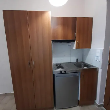Sunyard Apartments & Studios Aparthotel