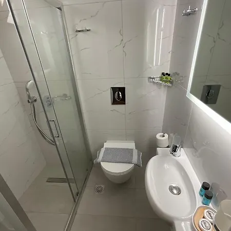 Sunyard Apartments & Studios *