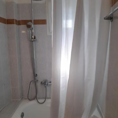 Sunyard Apartments & Studios