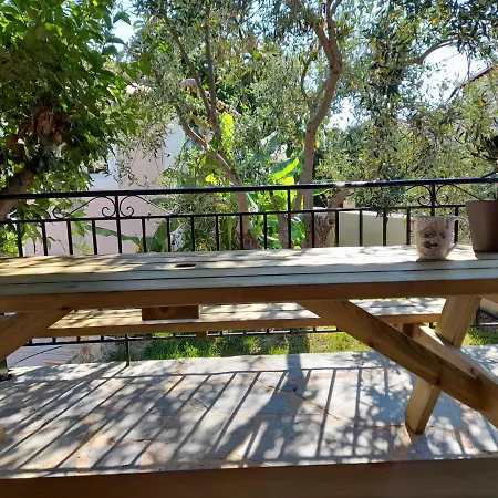 Aparthotel Sunyard Apartments & Studios *