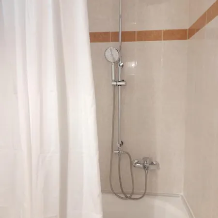 Aparthotel Sunyard Apartments & Studios *